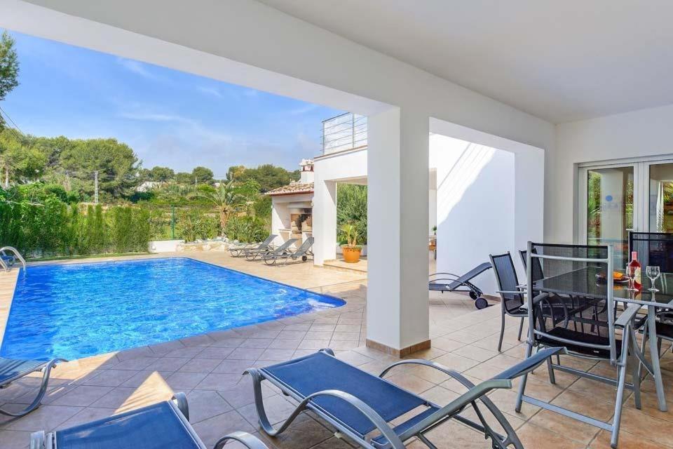 Fanadix Villa Sleeps 8 Pool Air Con Wifi Exterior foto